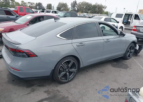 2024 Honda Accord Hybrid Sport z USA, uszkodzony, nr VIN 1HGCY2F58RA062940